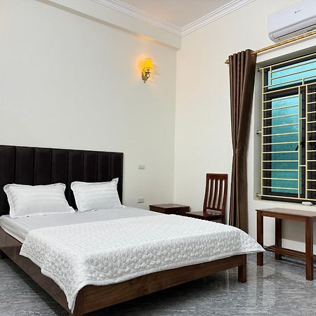 Hotel Minh Thang Nho Quan ภายนอก รูปภาพ